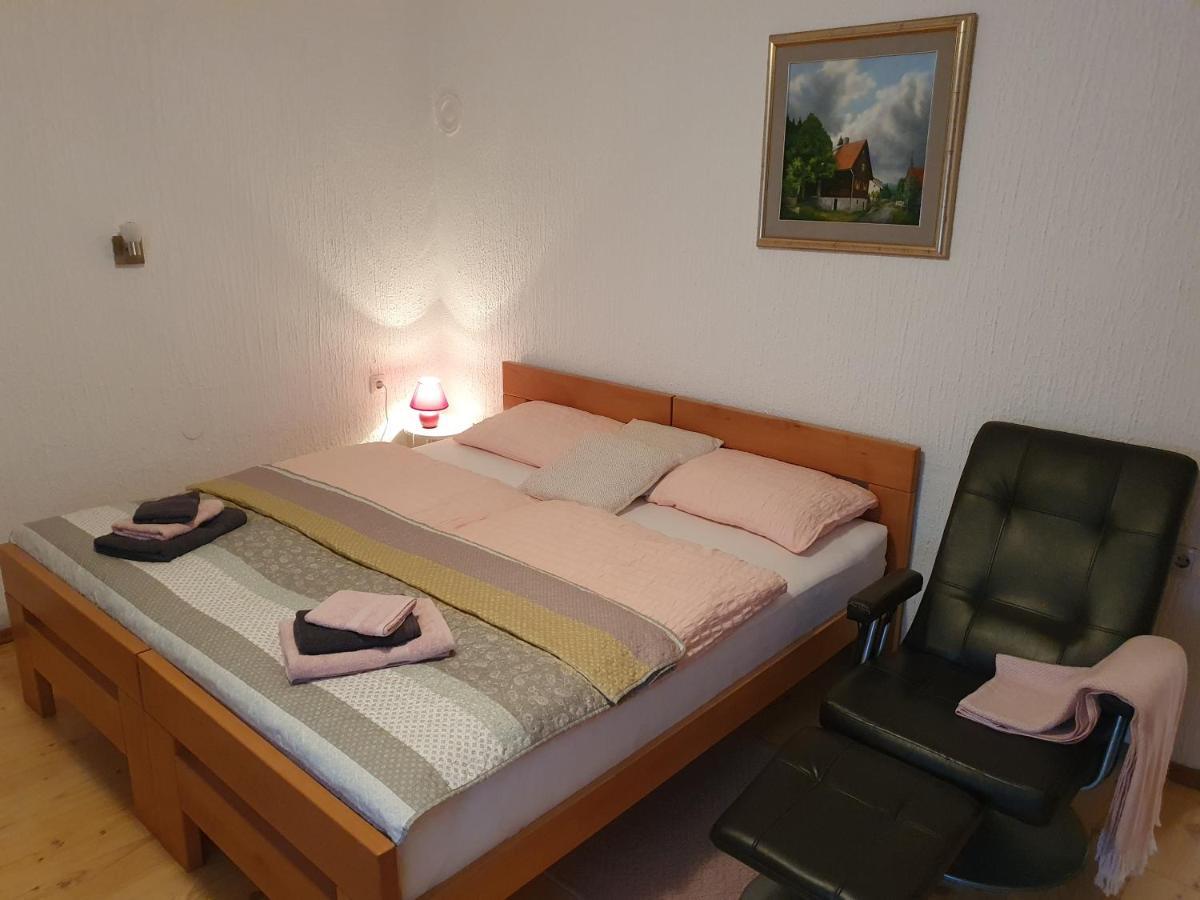 Apartma Cerknica Buitenkant foto