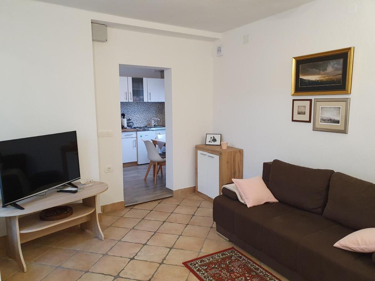 Apartma Cerknica Buitenkant foto